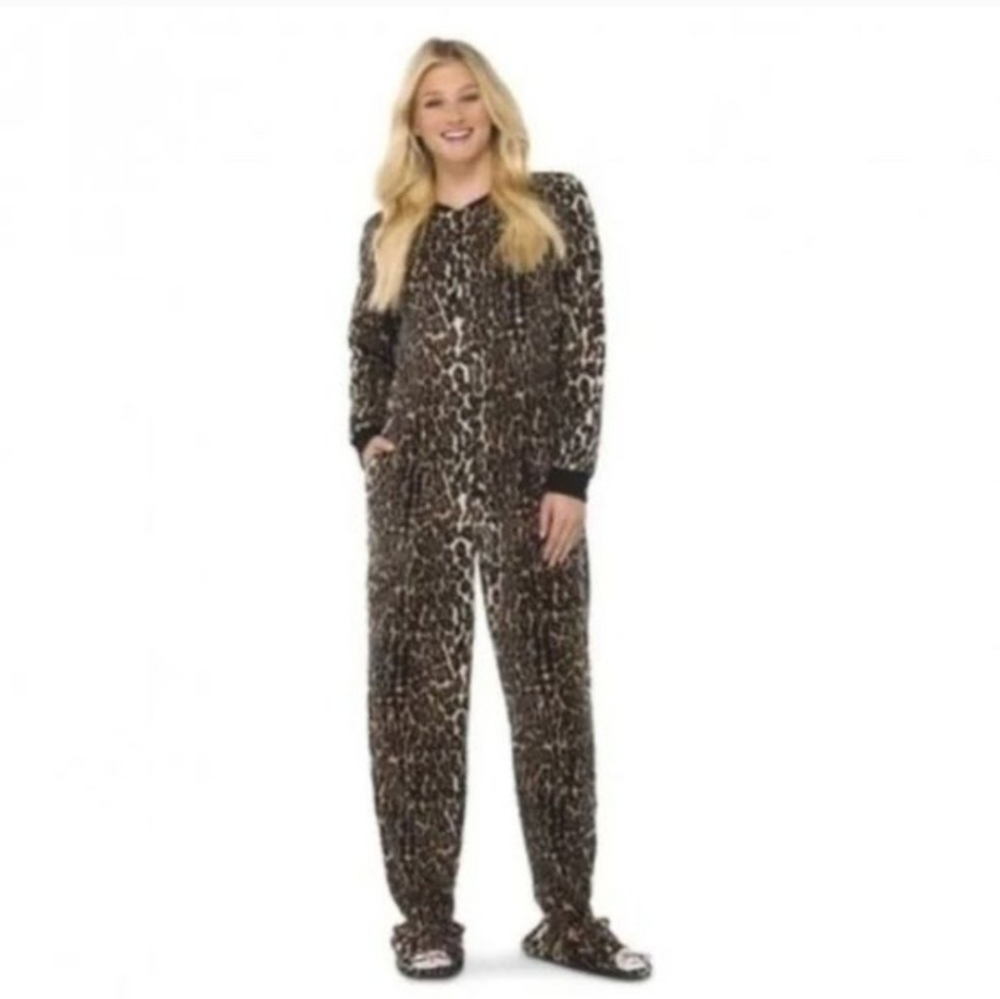 Nick And‎ Nora Leopard Pajama One Piece Zip Cat Face Feet